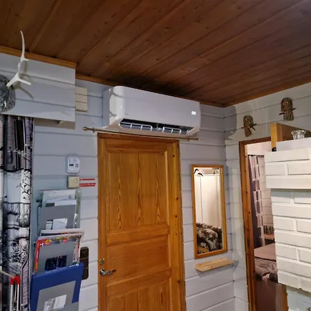 Ruka Mustalampi Satakieli Moekki 5 木屋 *