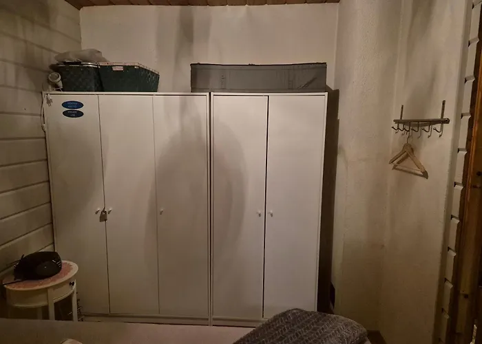 Ruka Mustalampi Satakieli Moekki 5 בקתה קוסאמו